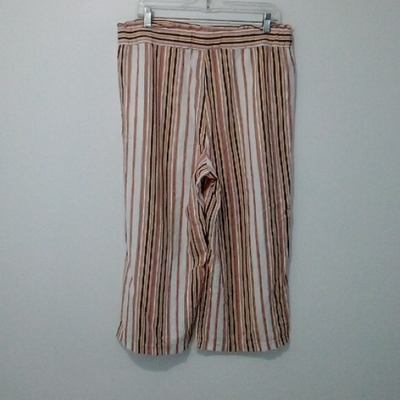 Lily Morgan pink peach tan white striped wide leg Capri pants - Picture 4 of 5